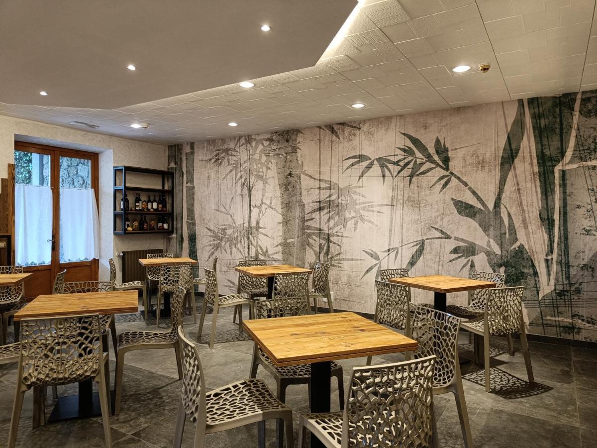斯卡纳帕餐厅酒店 卡斯蒂奥内·德拉·佩雷索 外观 照片
